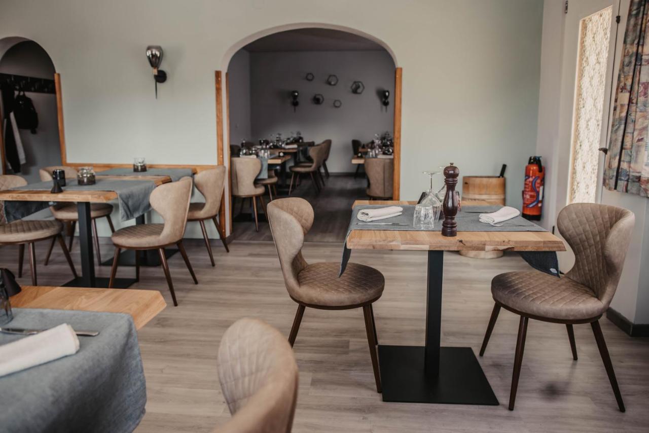 Albergo Ristorante Al Portico Gerra  Bagian luar foto
