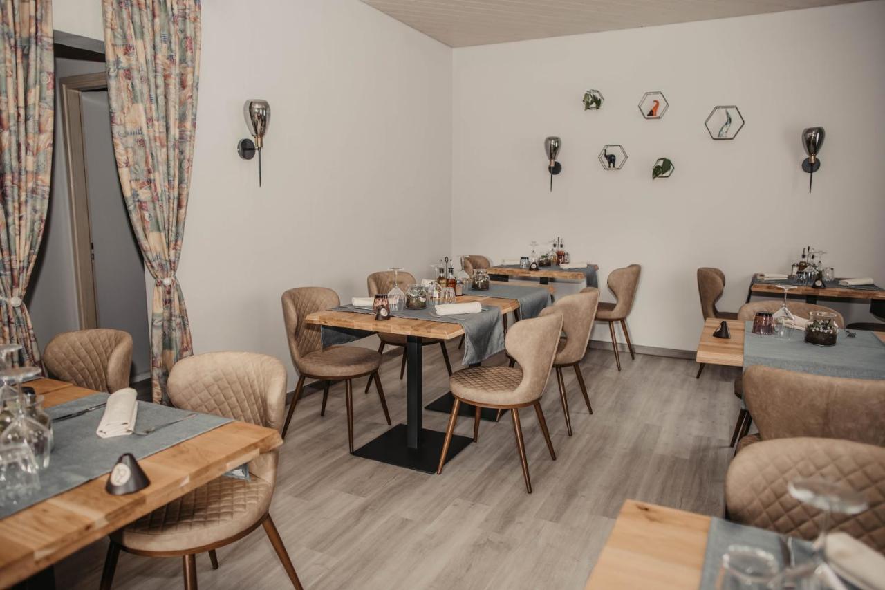 Albergo Ristorante Al Portico Gerra  Bagian luar foto