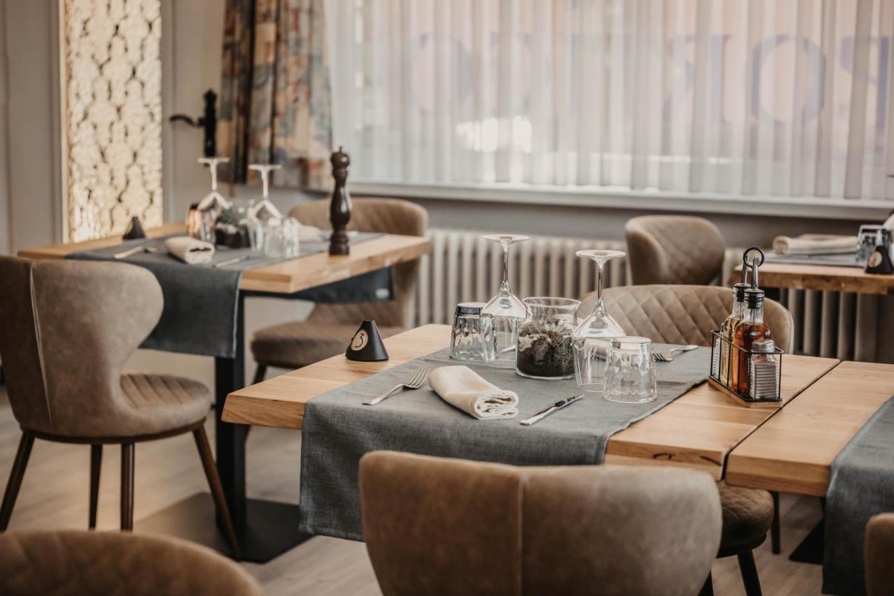 Albergo Ristorante Al Portico Gerra  Bagian luar foto