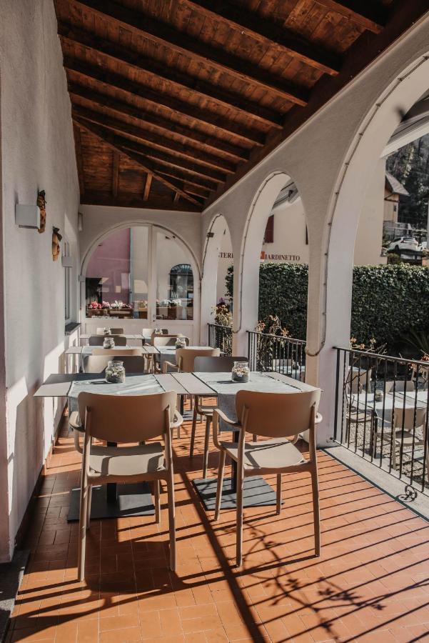 Albergo Ristorante Al Portico Gerra  Bagian luar foto