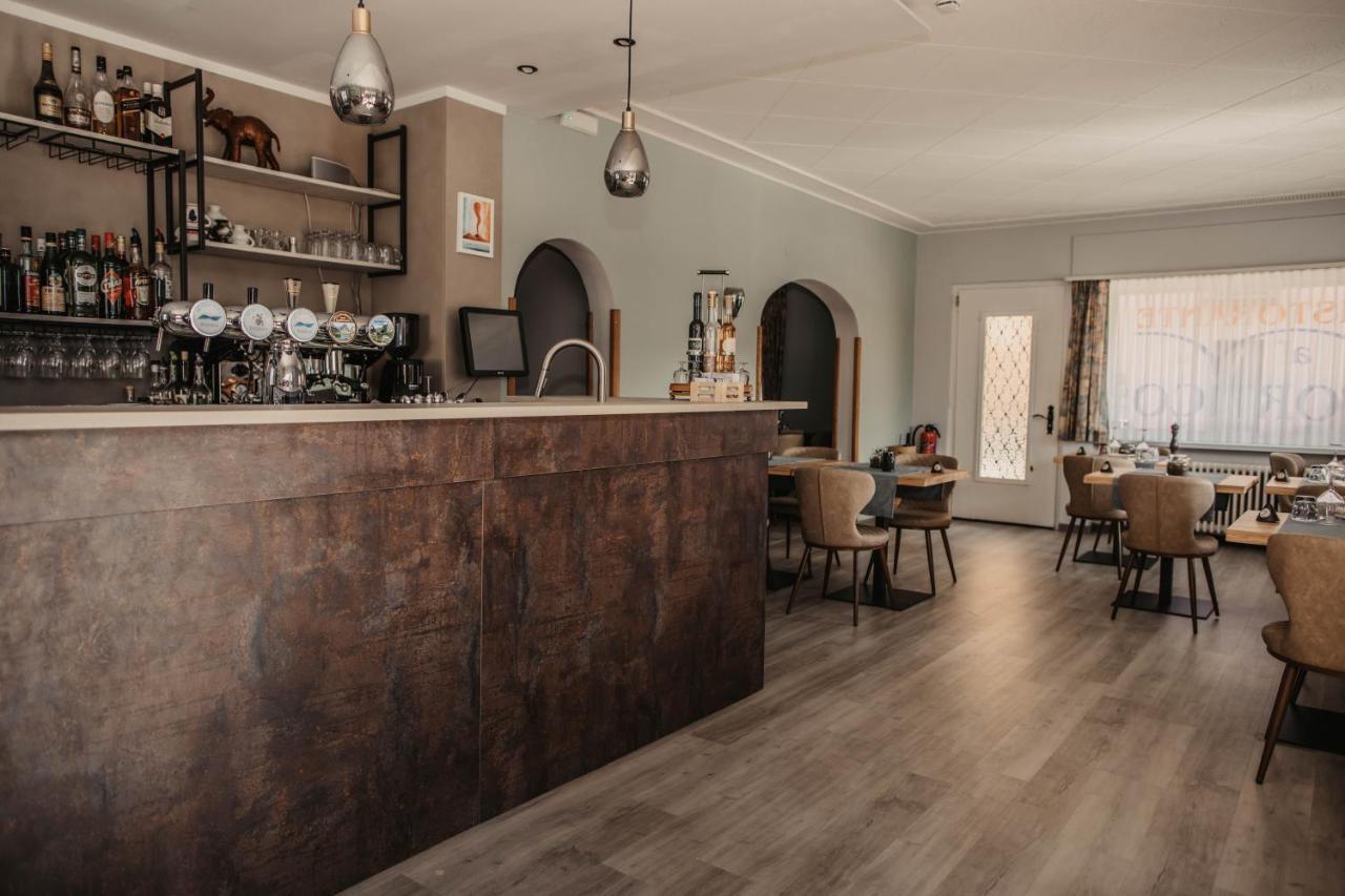 Albergo Ristorante Al Portico Gerra  Bagian luar foto